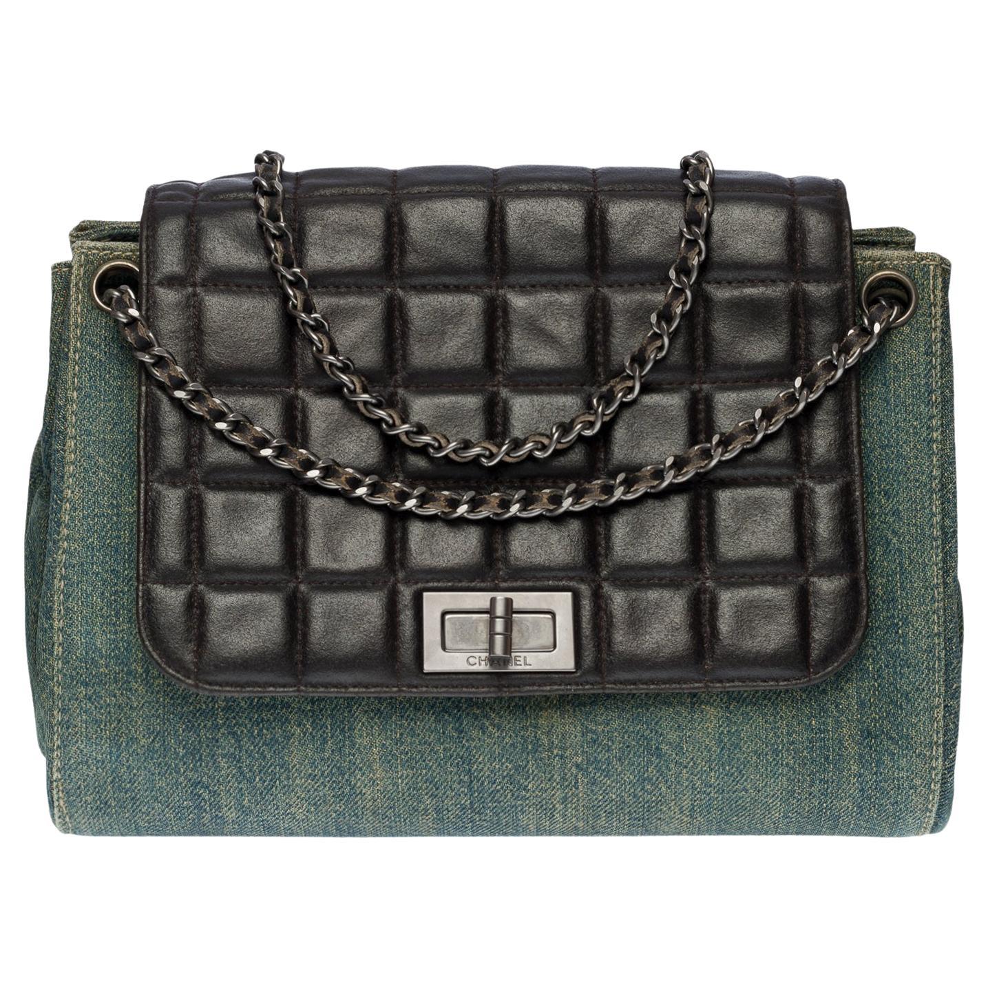 Chanel Classic Chocolate Bar shoulder flap bag in denim and black leather, SHW