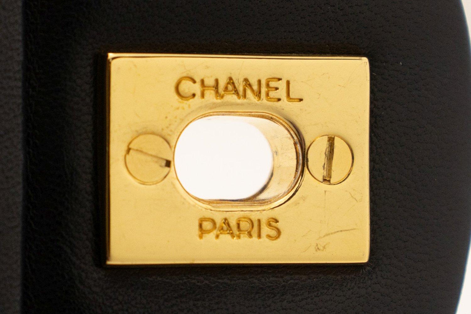 CHANEL Classic Double Flap 10