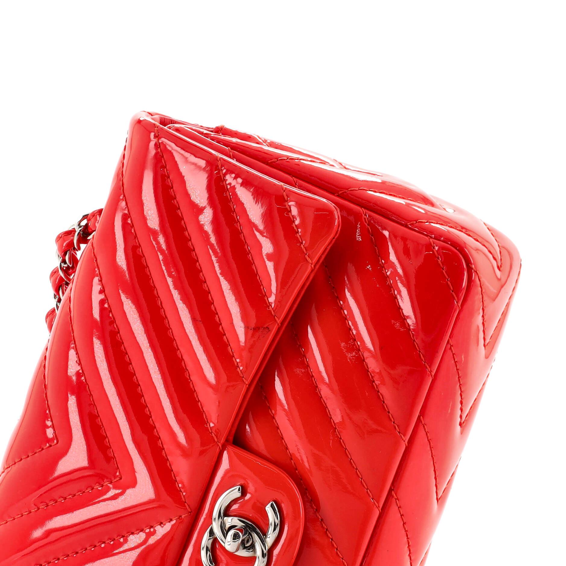 Chanel Classic Double Flap Bag Chevron Patent Medium 3