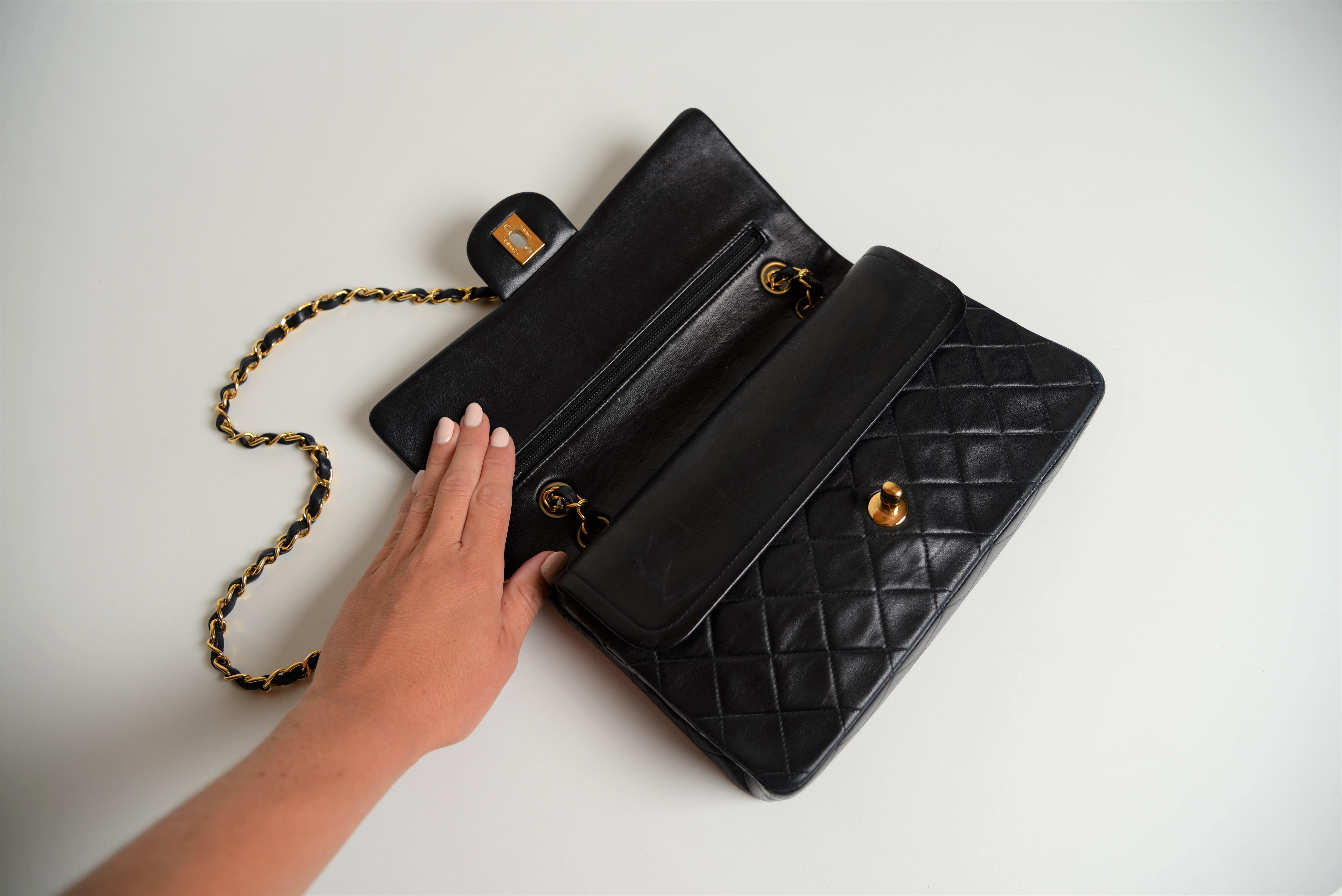 Chanel Classic Double Flap Bag Medium Black Lambskin Full-Set 3