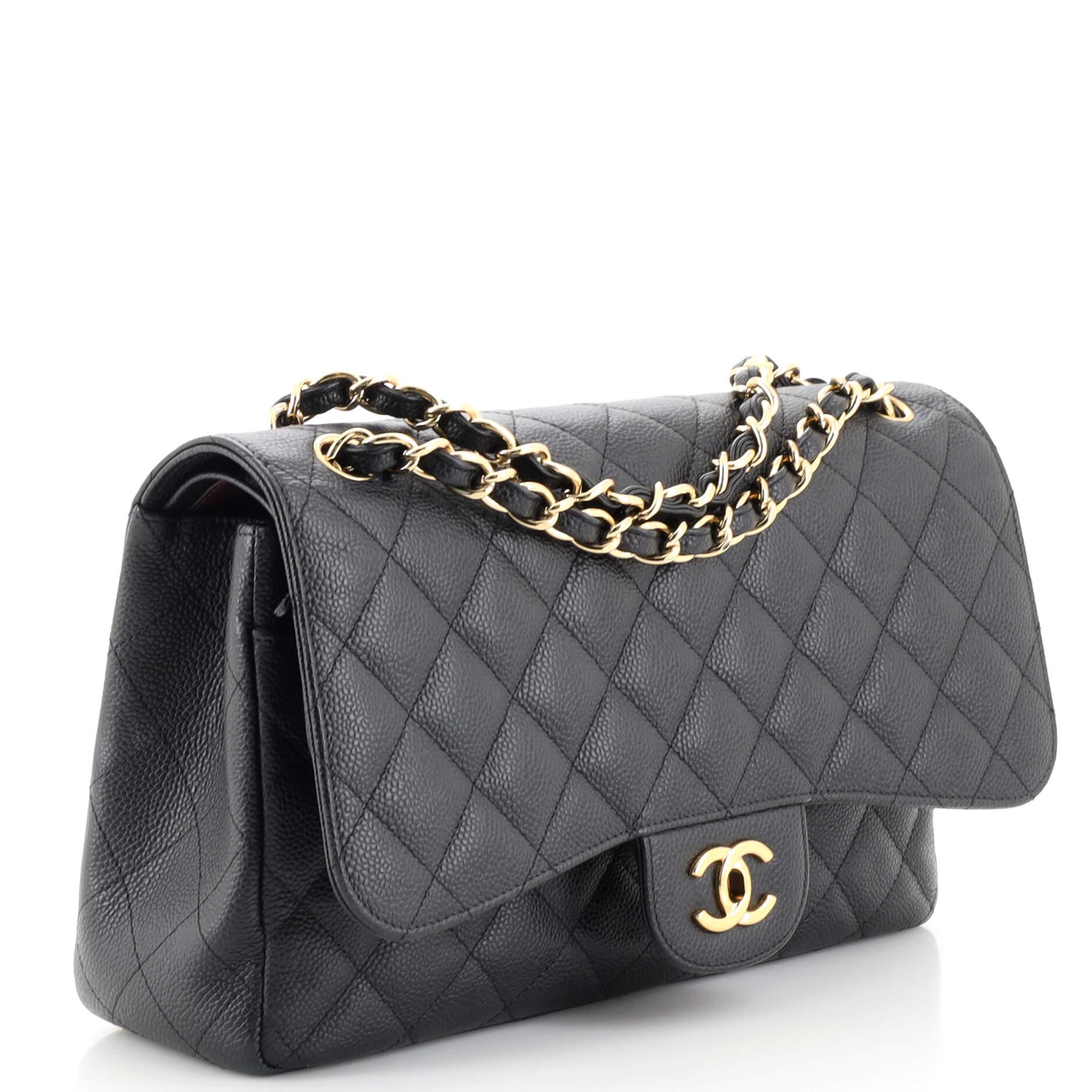 Chanel Classic Double Flap Bag Quilted Caviar Jumbo In Good Condition For Sale In NY, NY