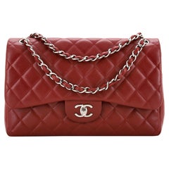 Klassische Chanel-Doppelklappentasche aus gestepptem Kaviar Jumbo