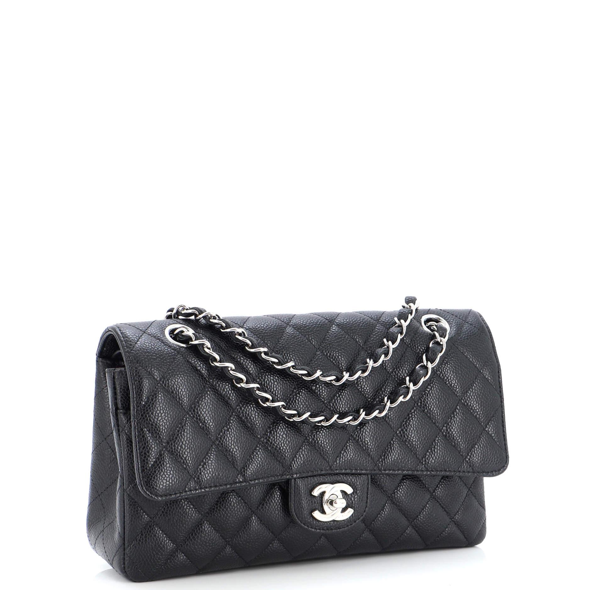 Chanel Classic Double Flap Bag Quilted Caviar Medium In Good Condition In NY, NY