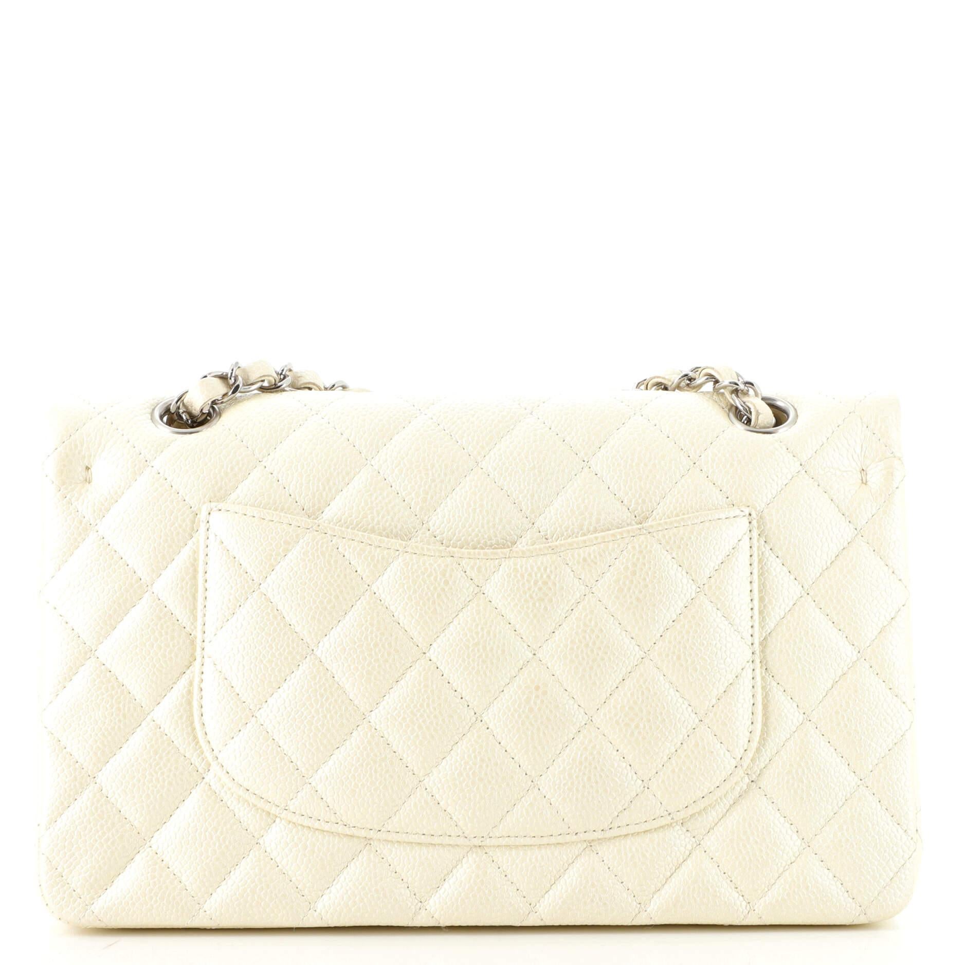 Chanel Classic Double Flap Bag Quilted Iridescent Caviar Medium In Good Condition In NY, NY