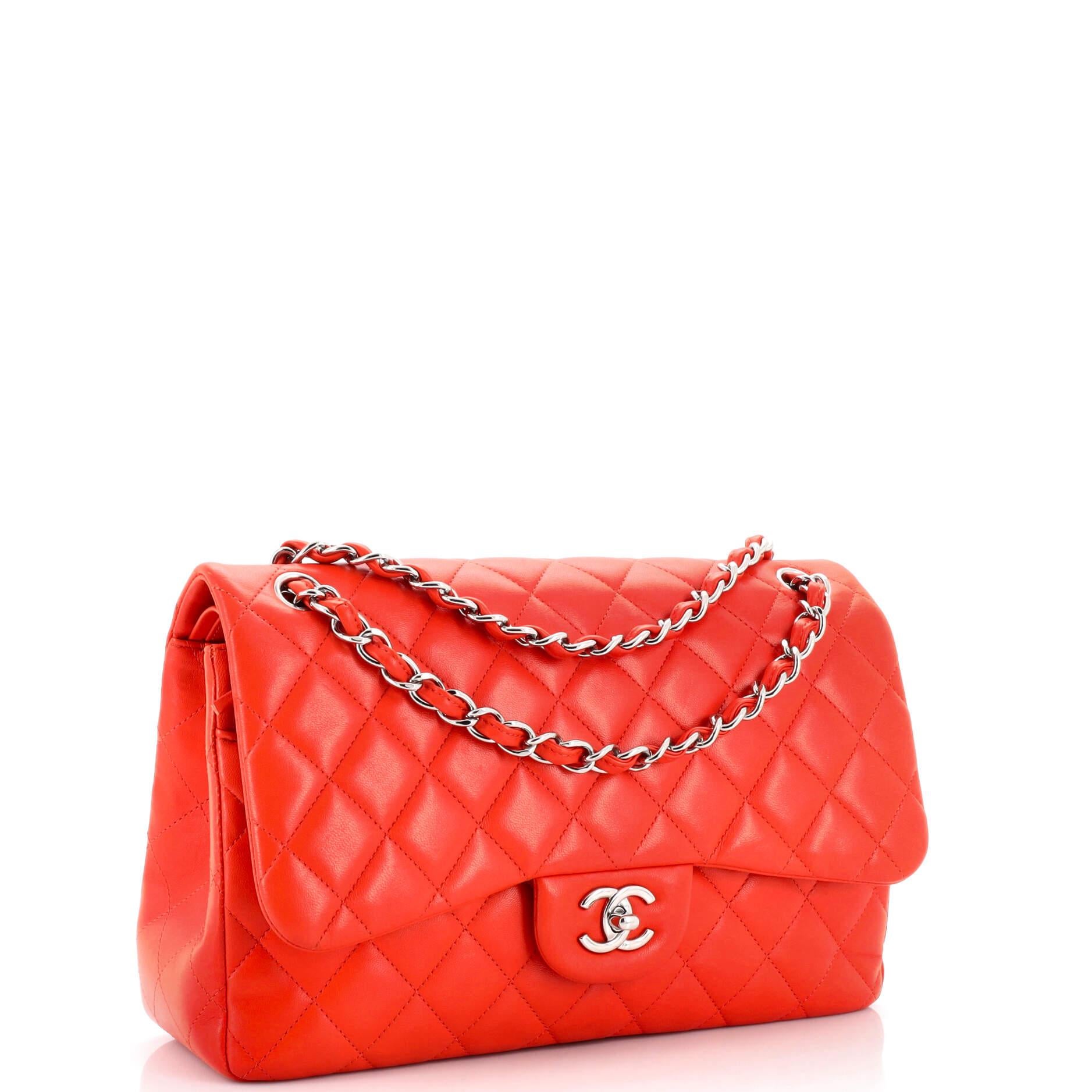 Chanel Classic Double Flap Bag Quilted Lambskin Jumbo In Good Condition For Sale In NY, NY