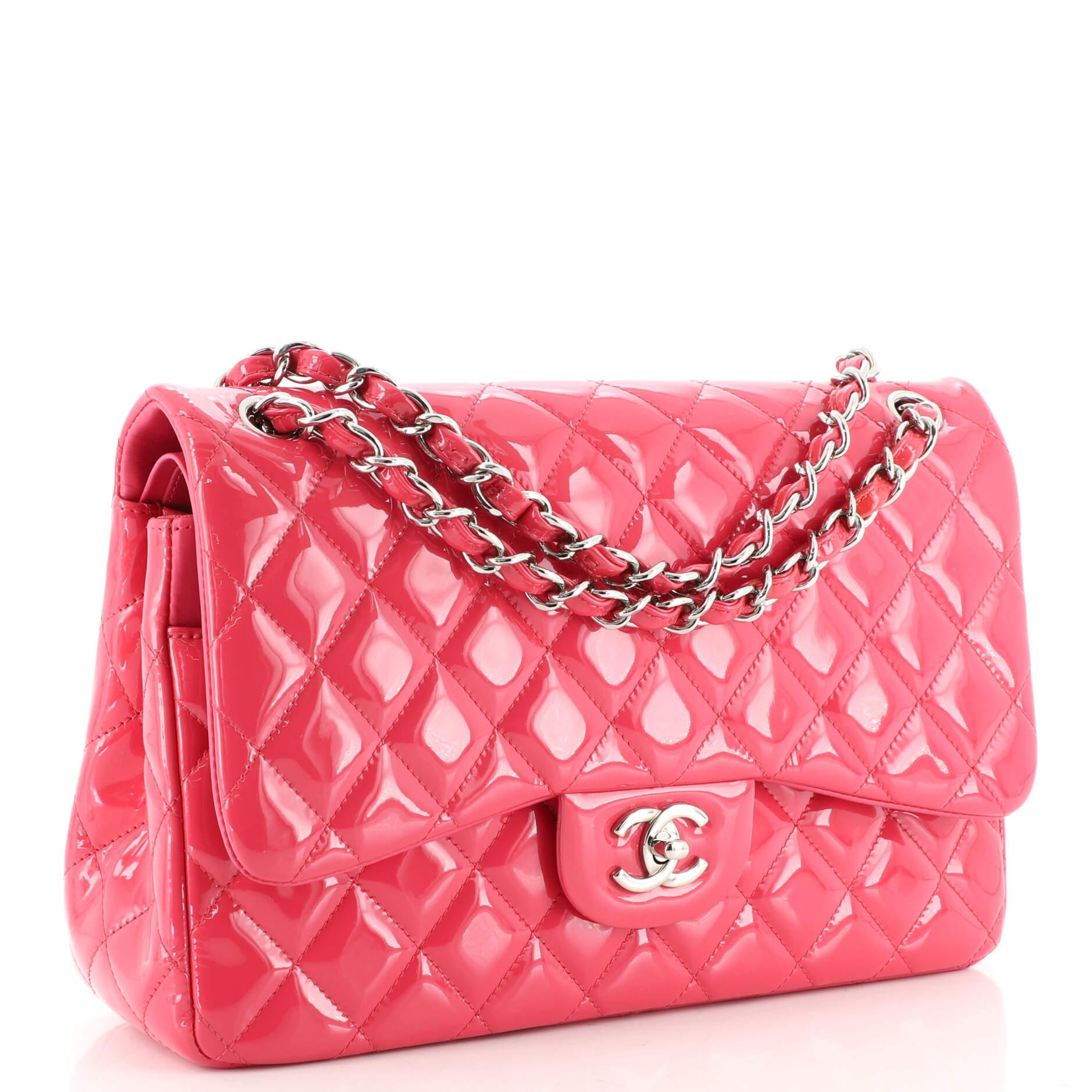 chanel classic flap bag