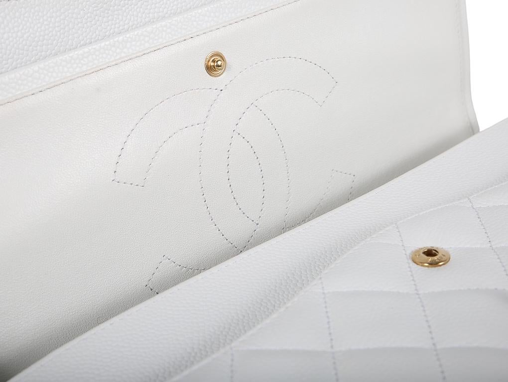 CHANEL CLASSIC DOUBLE FLAP JUMBO BAG - White Caviar Leather For Sale 3
