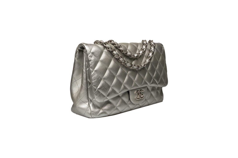 Chanel Classic Double Flap Jumbo Metallic Silver For Sale at