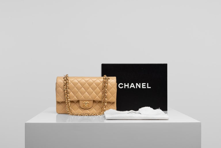Chanel Classic Double Flap Medium Beige Lambskin For Sale at 1stDibs