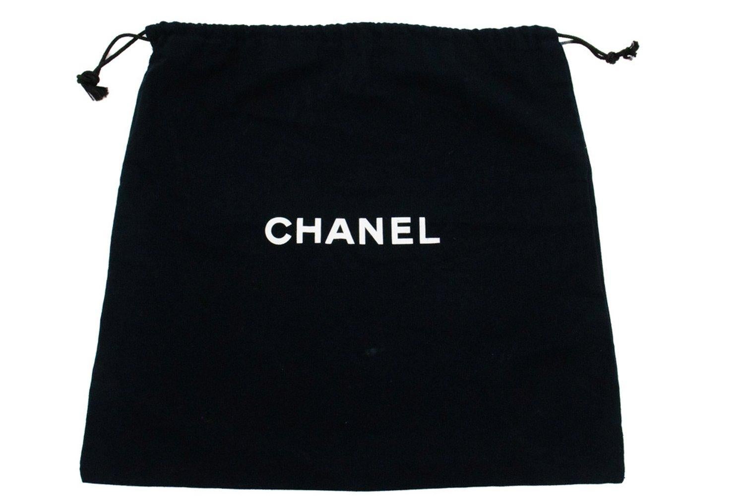 CHANEL Classic Double Flap Medium Chain Shoulder Bag Black Lamb For Sale 15
