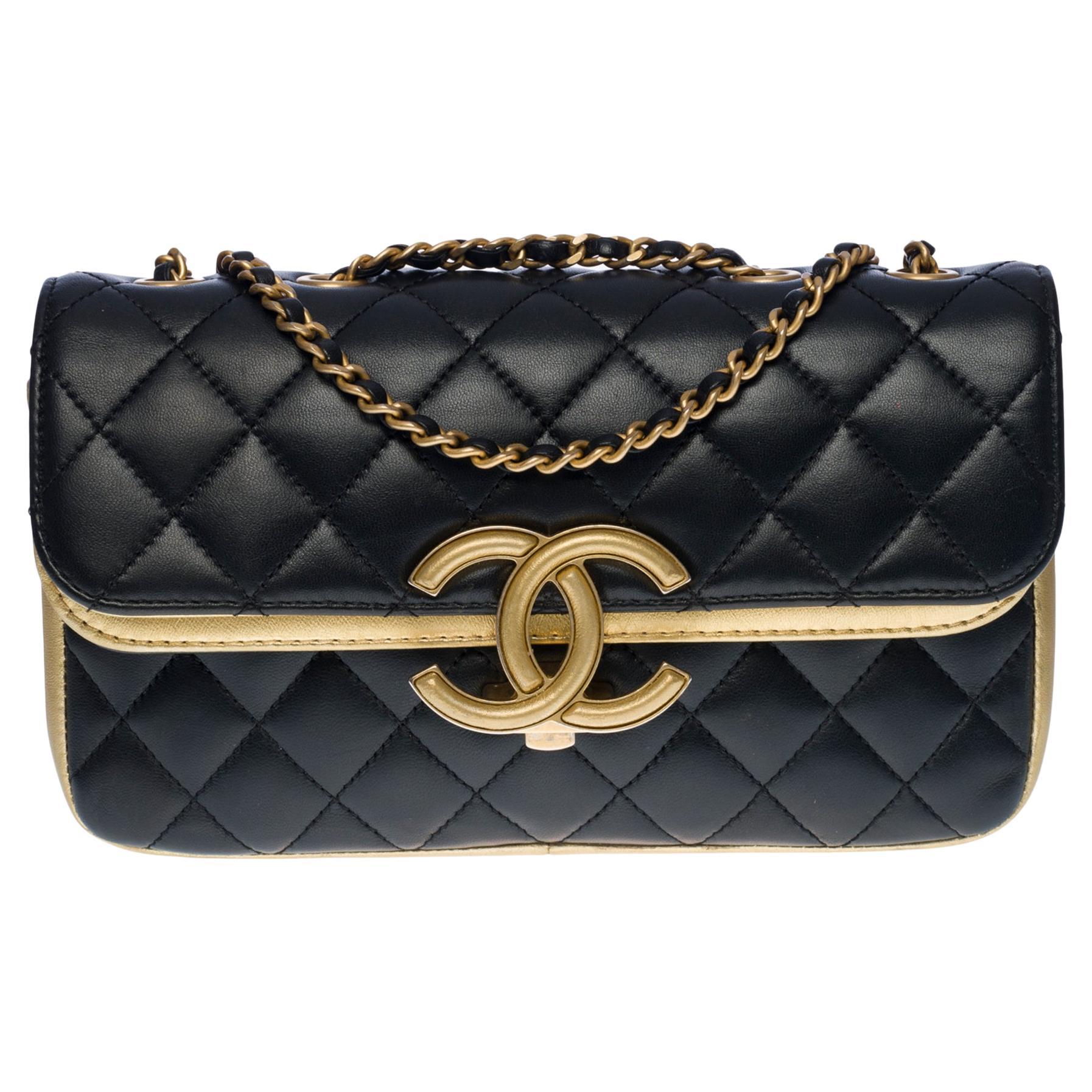 Chanel CC Chic Double Flap Quilted Beige Metallic Leather Medium Crossbody  Bag
