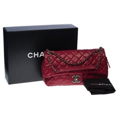 Chanel Classic Double flap shoulder bag in red caviar quilted leather, SHW