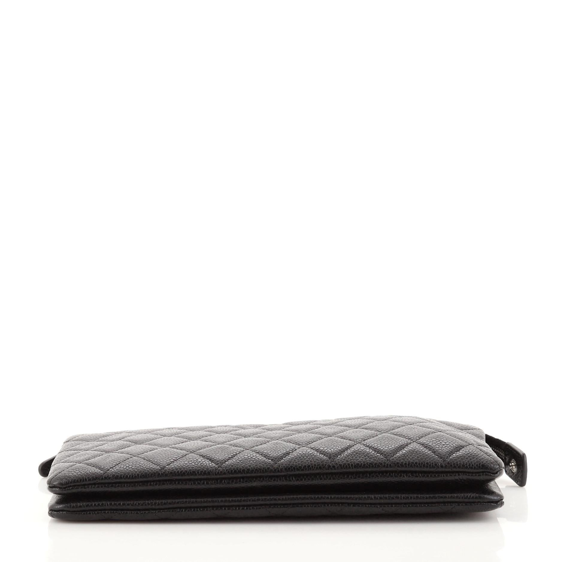 Women's or Men's Chanel Classic Double Pocket Zip Pouch Quilted Caviar Medium