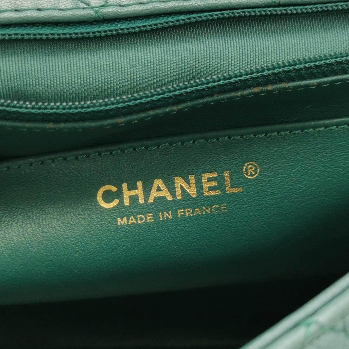 Chanel Classic Flap 2011 Large Teal Green Gem CC Turn lock 4
