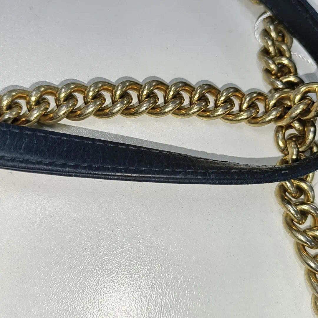 Chanel Classic Flap 2014 Bolso Crossbody mediano de tela azul marino acolchado con diamantes 11