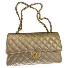 Chanel Classic Flap 25 cm – Metallic Gold Caviar – Serie 21