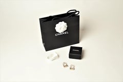 Chanel Classic Flap Bag Earrings Champagne Metal and Glass Pearls