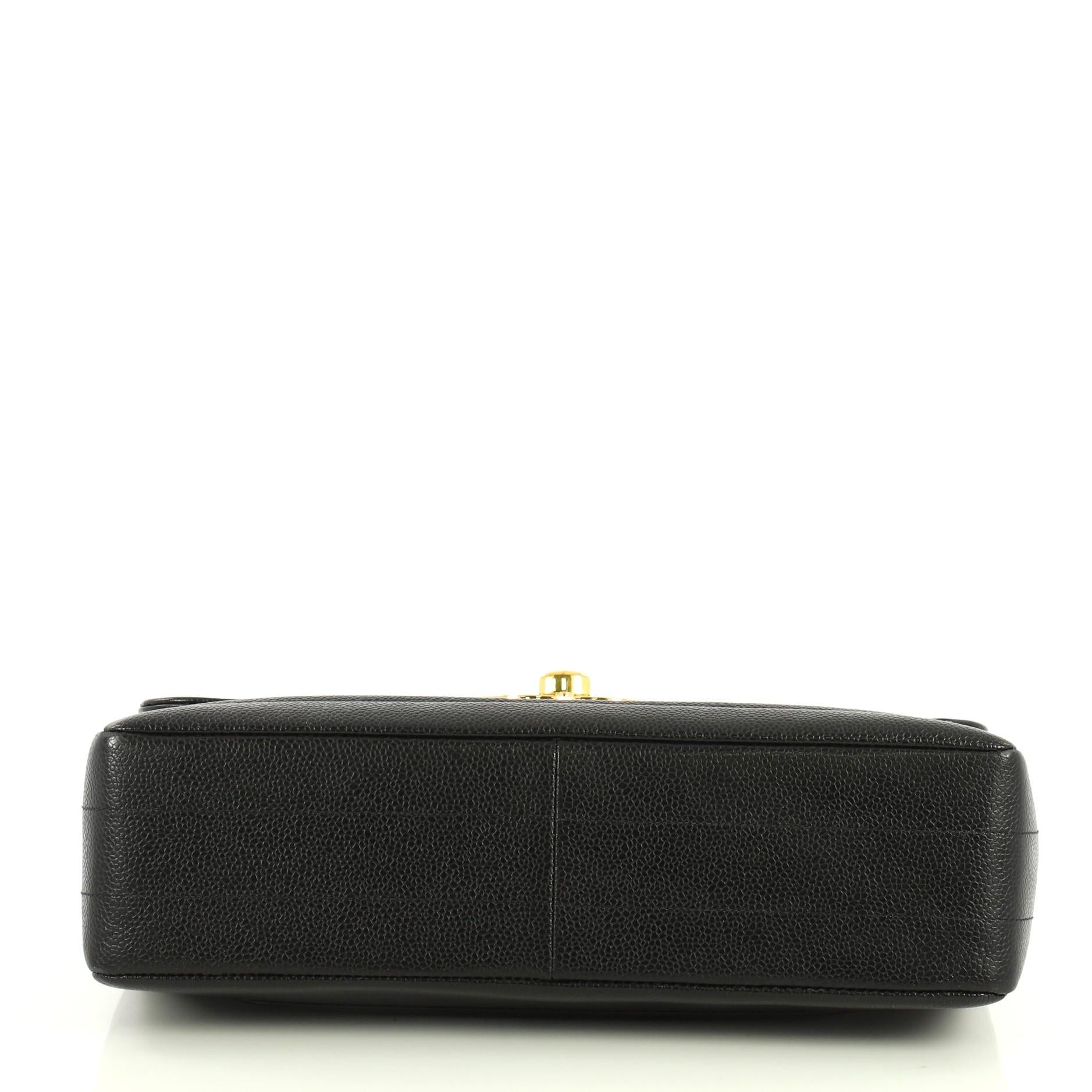 Women's Chanel Classic Flap Bag Horizontal Quilted Caviar Jumbo