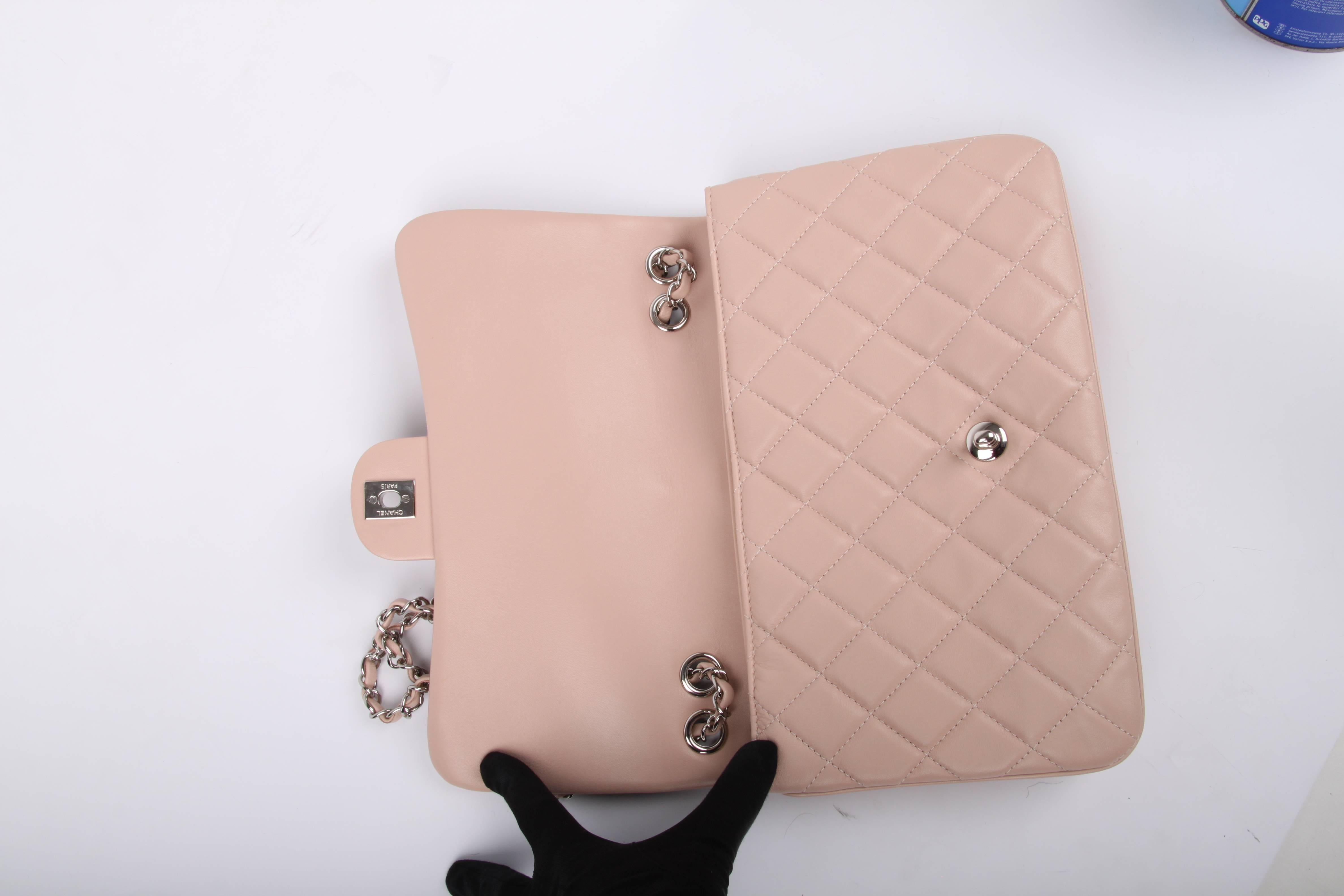 Chanel Classic Flap Bag Jumbo 3 - dusty pink 1