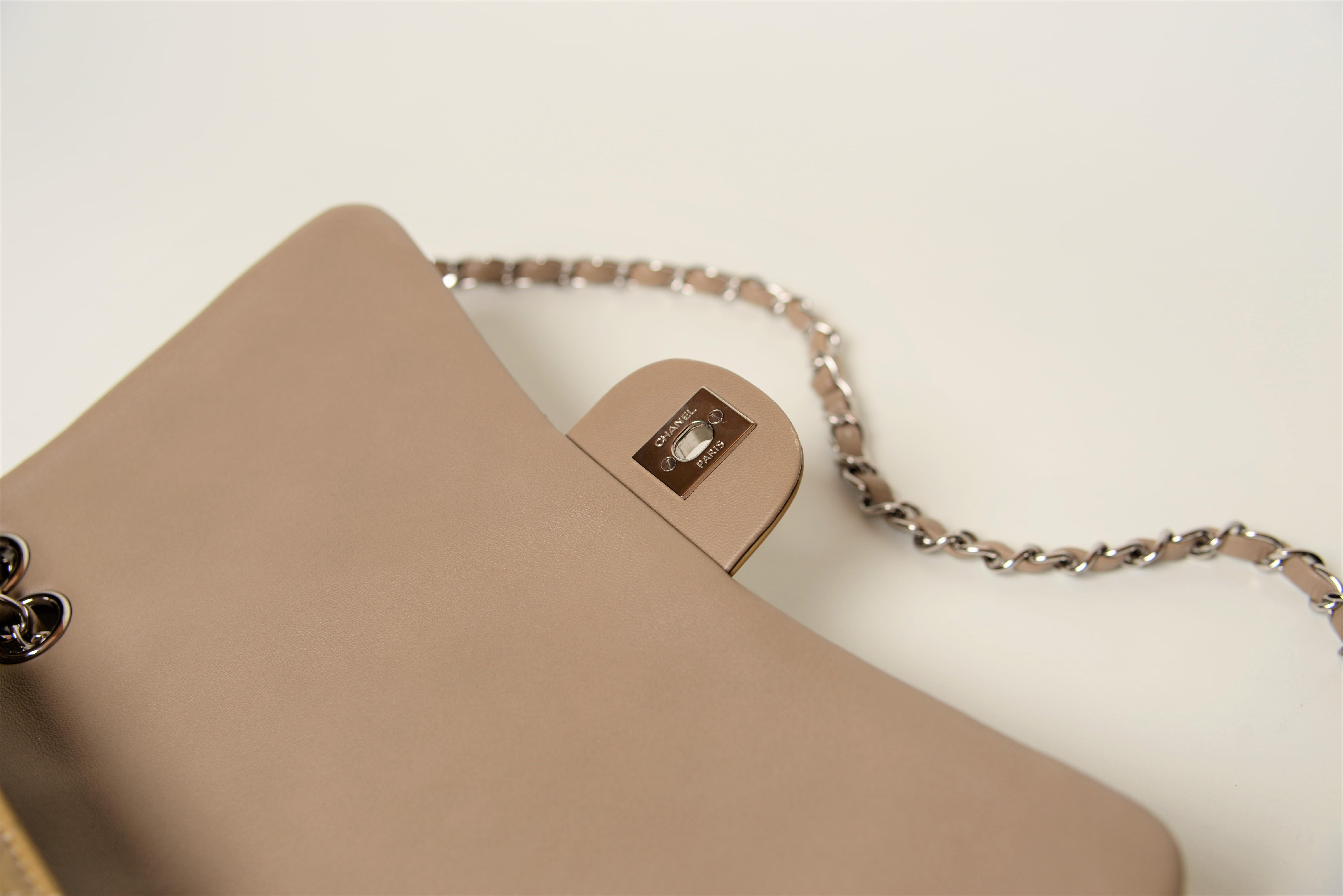 Chanel Classic Flap Bag Patent Leather Full-Set 5