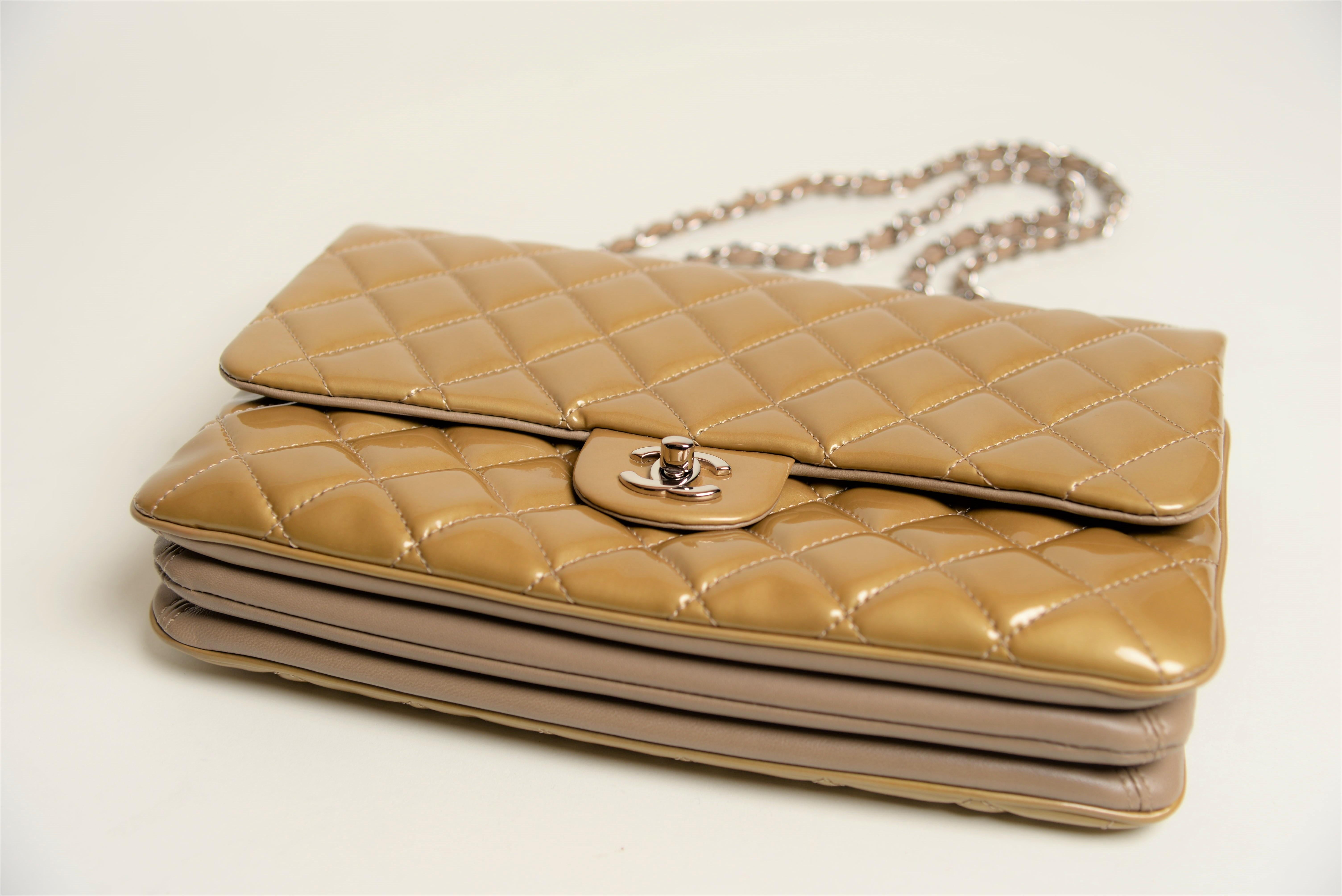 Chanel Classic Flap Bag Patent Leather Full-Set 9