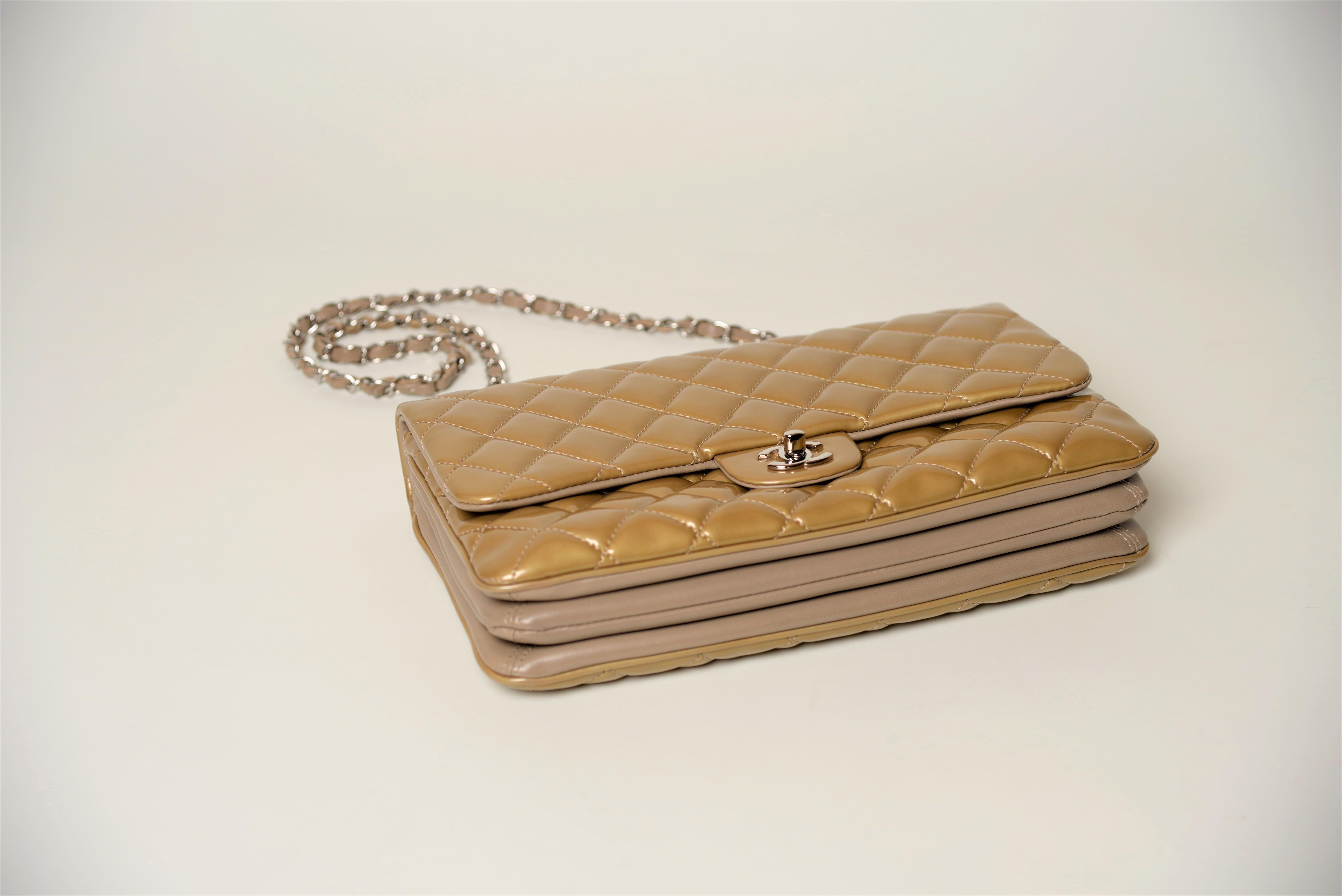 Chanel Classic Flap Bag Patent Leather Full-Set 2