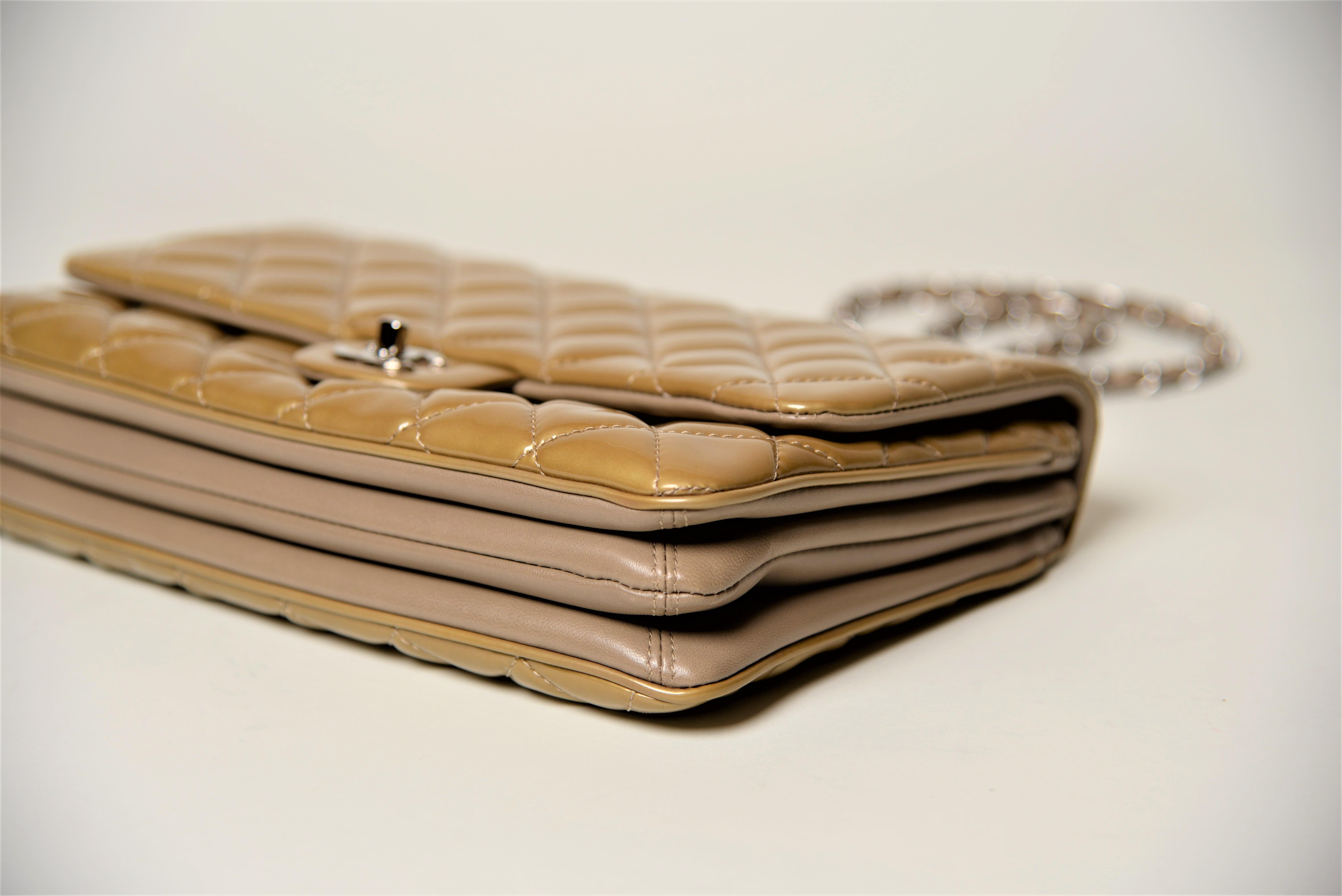 Chanel Classic Flap Bag Patent Leather Full-Set 3