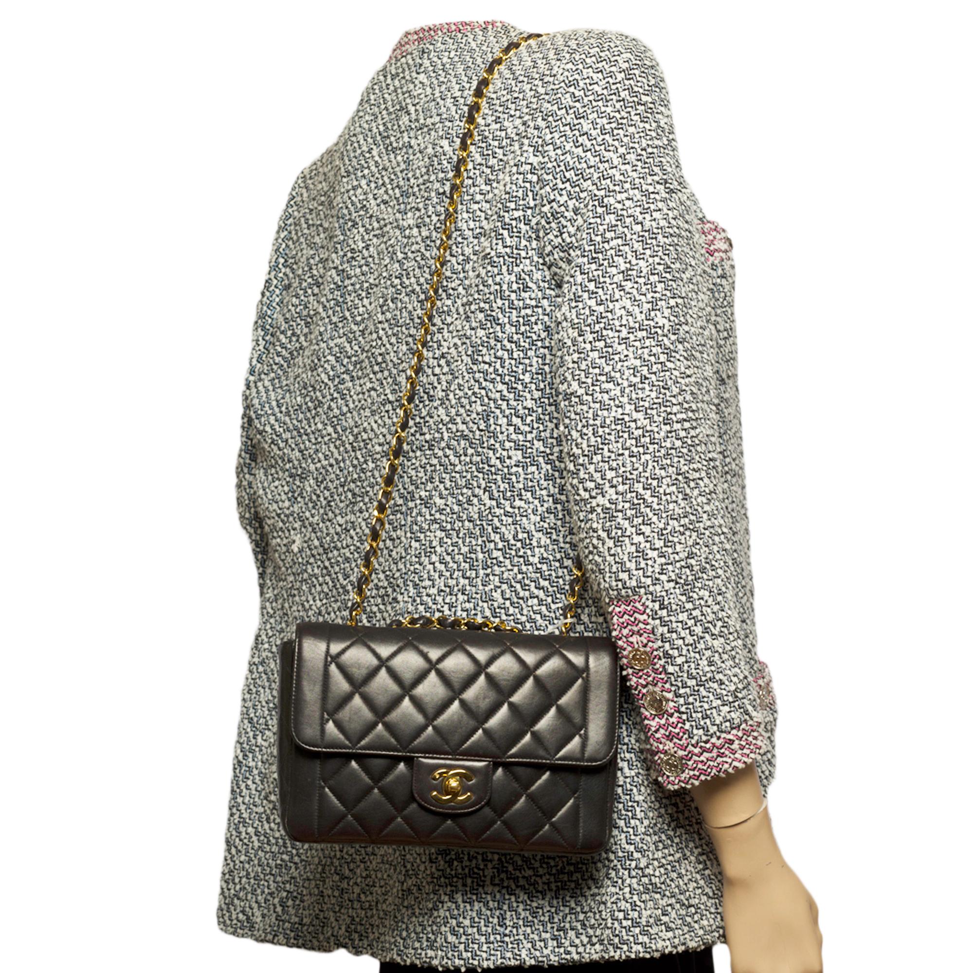 Chanel Classic Flap bag shoulder bag in black quilted lambskin and gold hardware 4