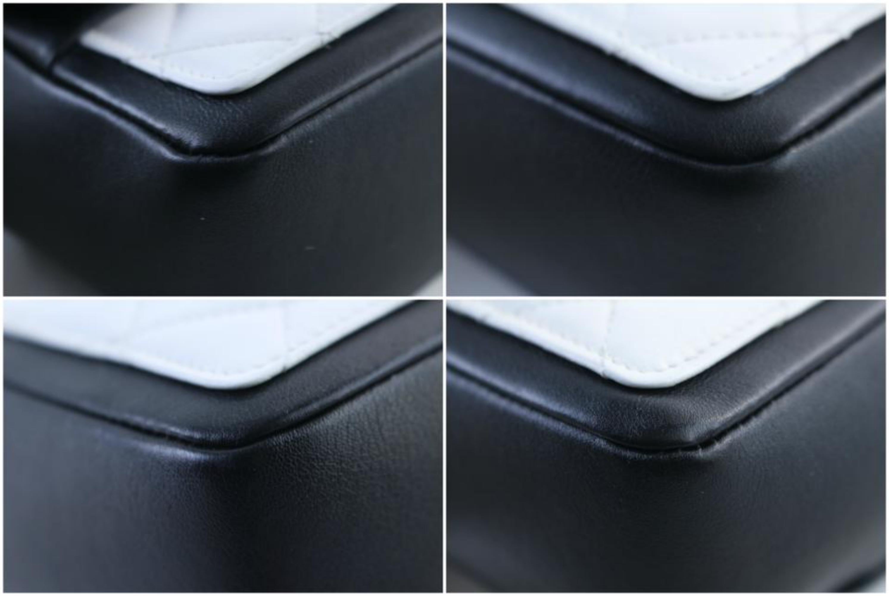Chanel Classic Flap Bicolor Jumbo 226011 Black X White Leather Shoulder Bag For Sale 5