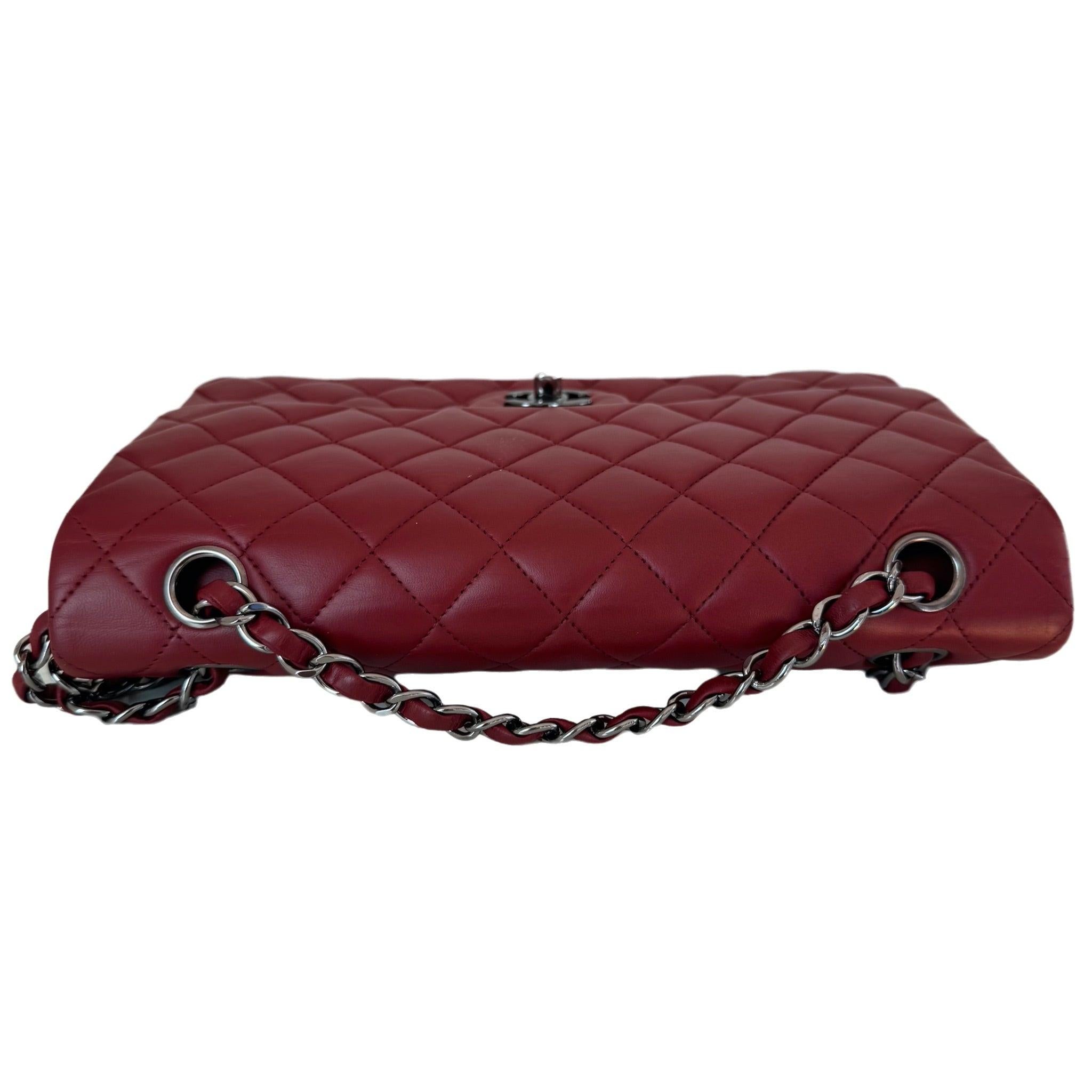 Chanel Classic Flap Burgundy Lambskin Leather Gunmetal Grey HW, 2011-2012 2