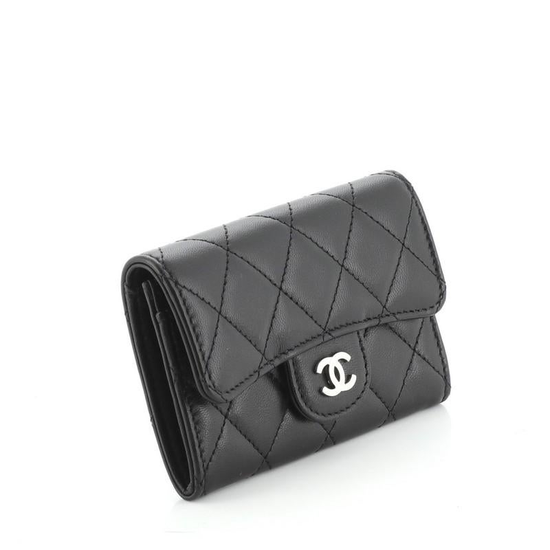 chanel quilted card holder