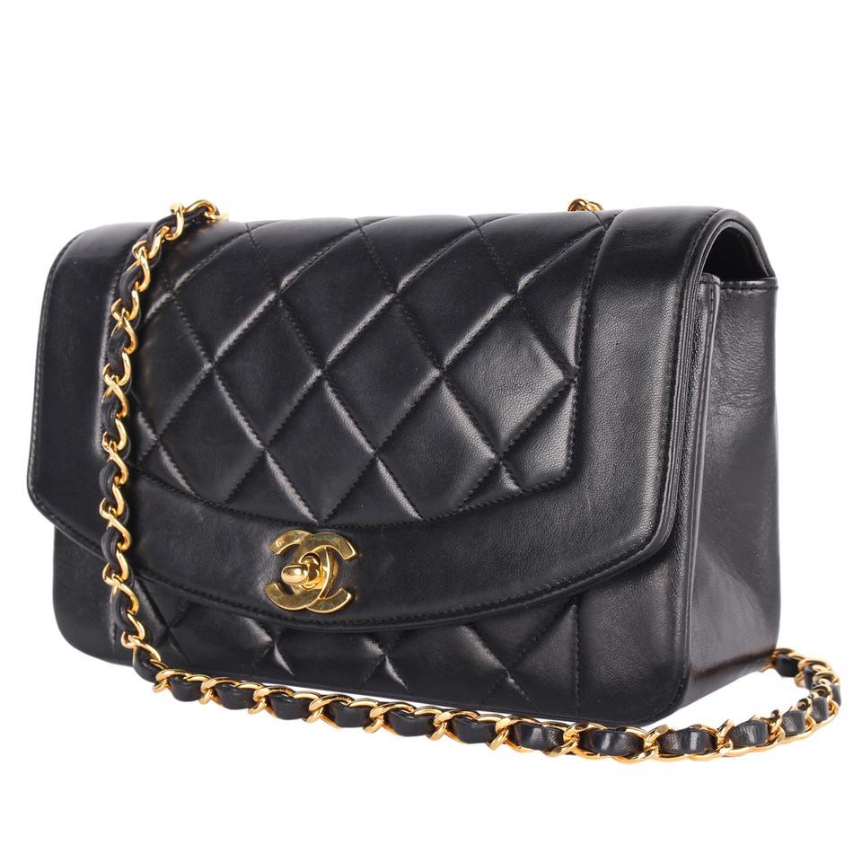CHANEL Classic Flap CC Leather Diana 22 Cross Body Bag Black For Sale 3