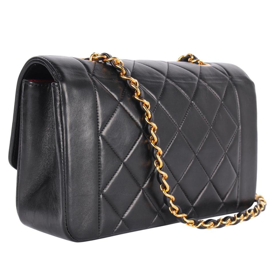 CHANEL Classic Flap CC Leather Diana 22 Cross Body Bag Black For Sale 4