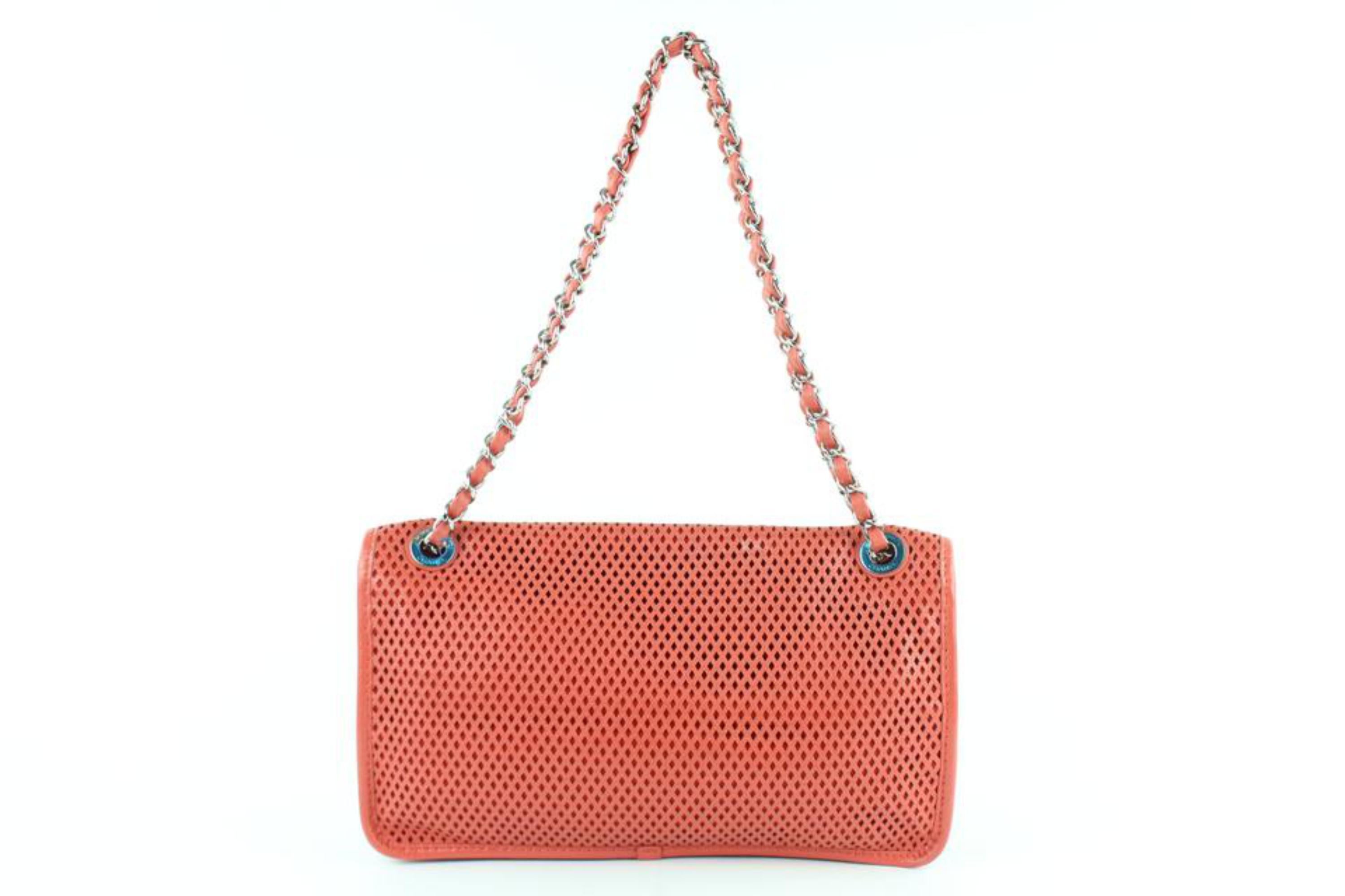 Chanel Classic Flap Coral Up In The Air Chain 5ce0103 Red-orange Shoulder Bag For Sale 5