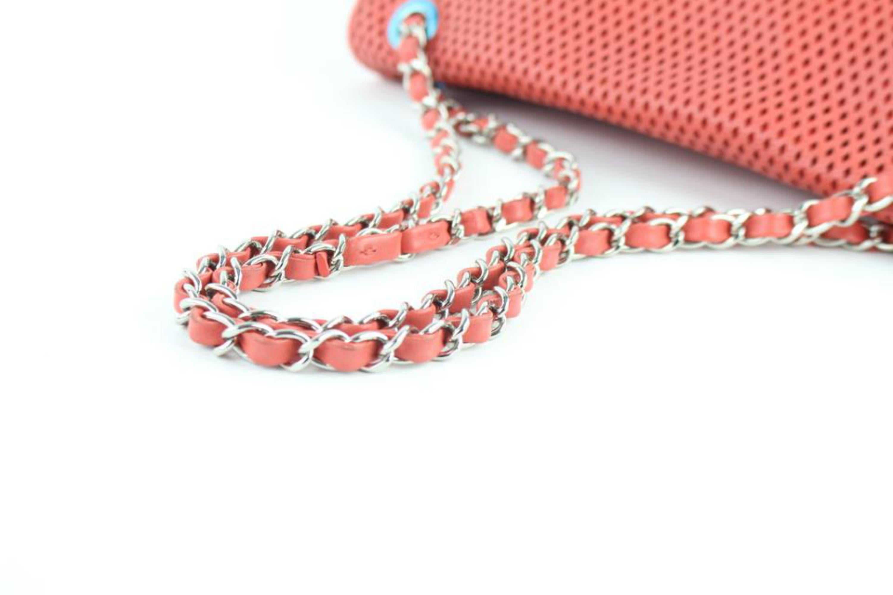 Chanel Classic Flap Coral Up In The Air Chain 5ce0103 Red-orange Shoulder Bag For Sale 2