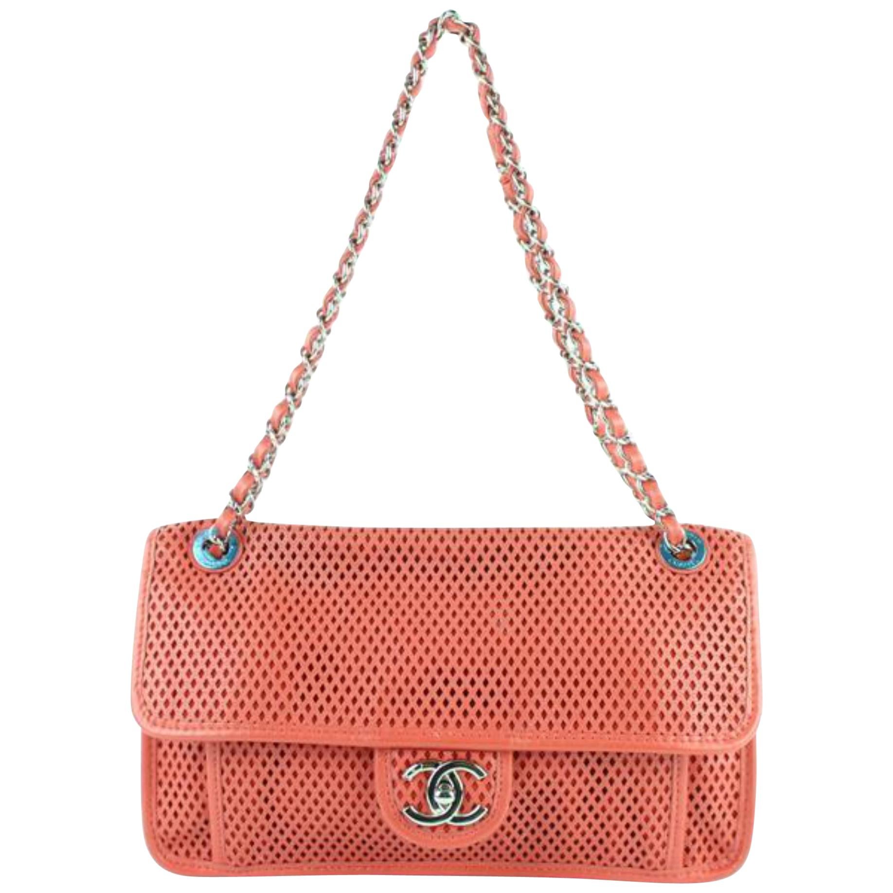 Chanel Classic Flap Coral Up In The Air Chain 5ce0103 Red-orange Shoulder Bag For Sale