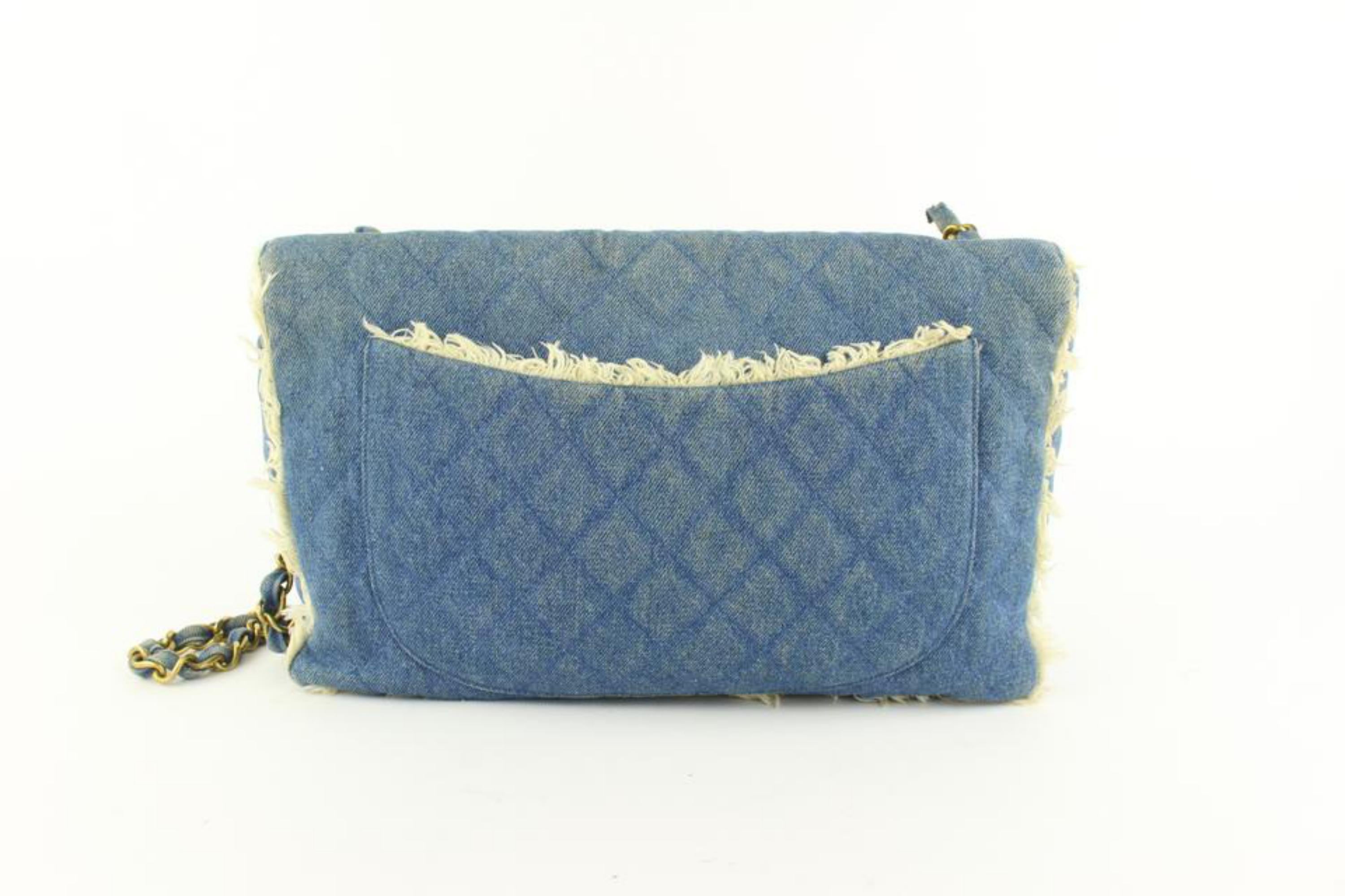 Chanel Classic Flap Extra Large Quilted Maxi Cc 1cz1016 Blue Denim Cross Body  For Sale 6