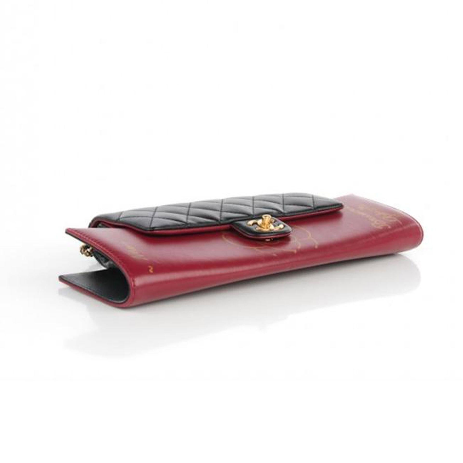 Chanel Classic Clutch Gabrielle Brasserie Menu Burgundy Black Lambskin  Sac en vente 3