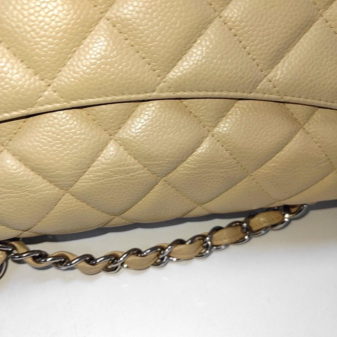 Chanel Classic Flap Jumbo 2009 Beige Caviar Leather Single Flap Silver Hardware For Sale 4