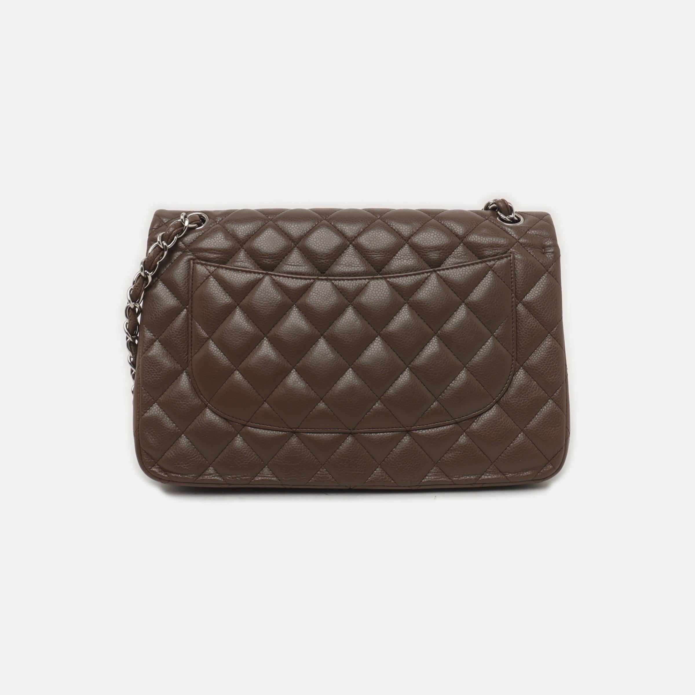 Chanel Classic Flap Jumbo 2012 Coffee Brown Caviar Leather Double Flap Silver Ha In Good Condition In AUBERVILLIERS, FR