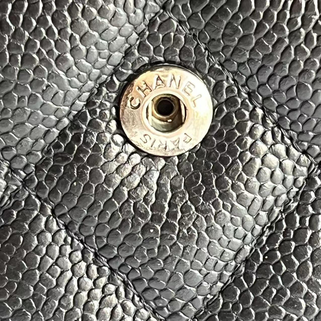 Chanel Classic Flap Jumbo Nero Caviale Pelle Doppia Flap Hardware Argento 2011 in vendita 13