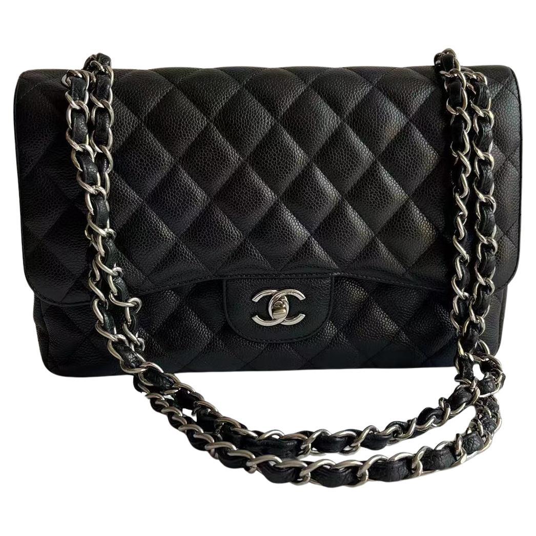 Chanel Classic Flap Jumbo Nero Caviale Pelle Doppia Flap Hardware Argento 2011 in vendita