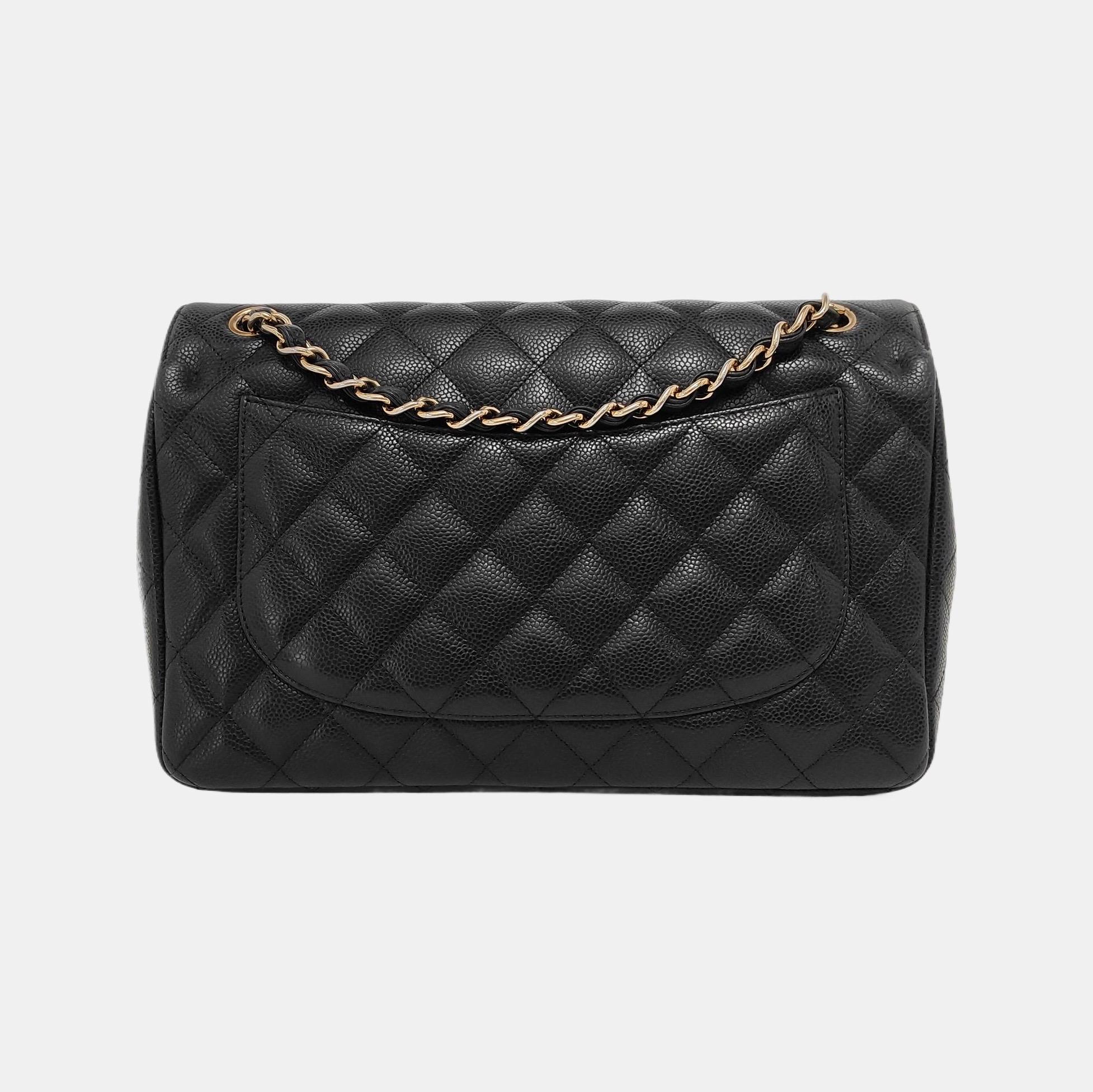Chanel Classic Leather Jumbo Black Caviar Leather Double Flap with Gold Hardware Excellent état - En vente à AUBERVILLIERS, FR