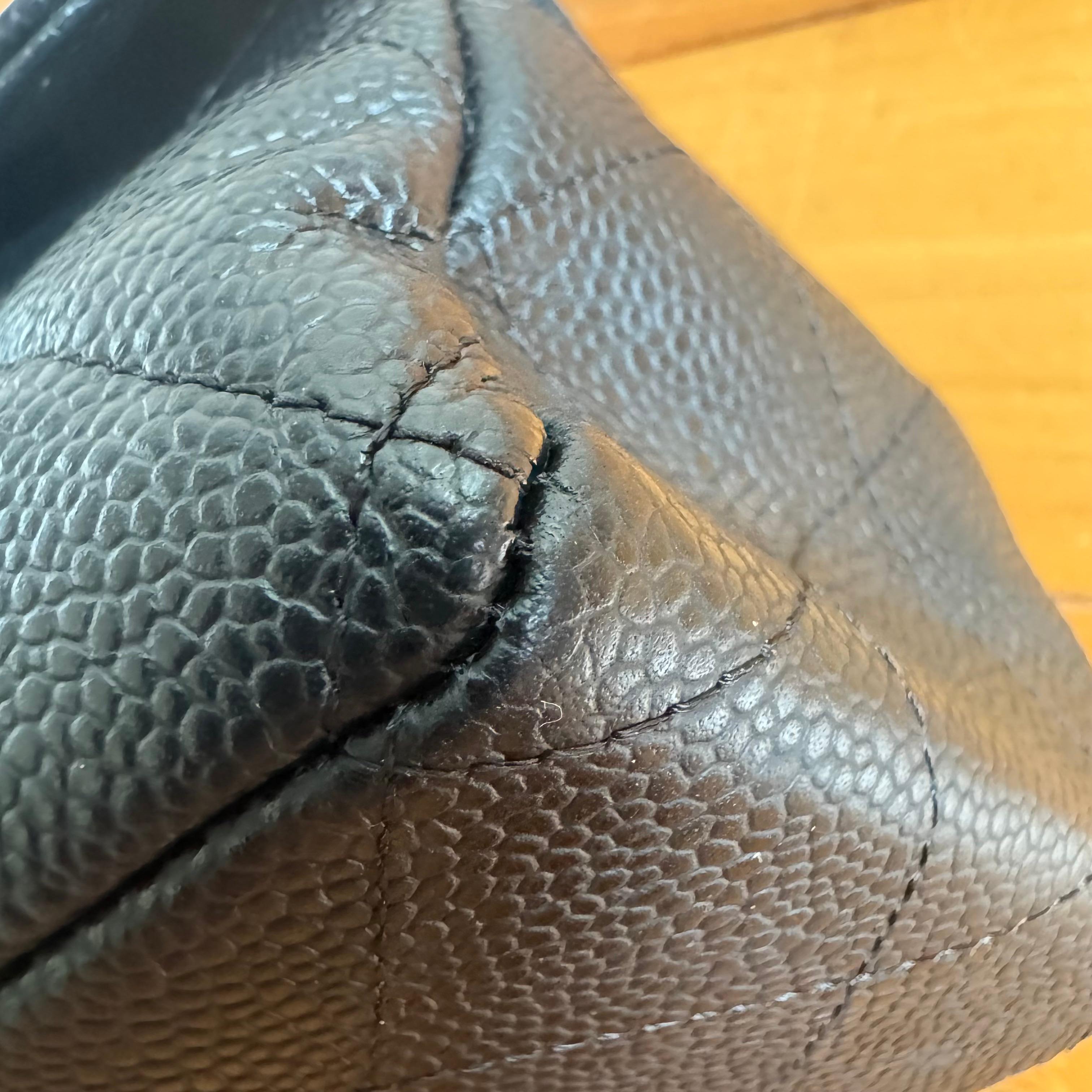 Chanel Classic Leather Jumbo Black Caviar Leather Single Flap Silver Hardware 2006 en vente 1