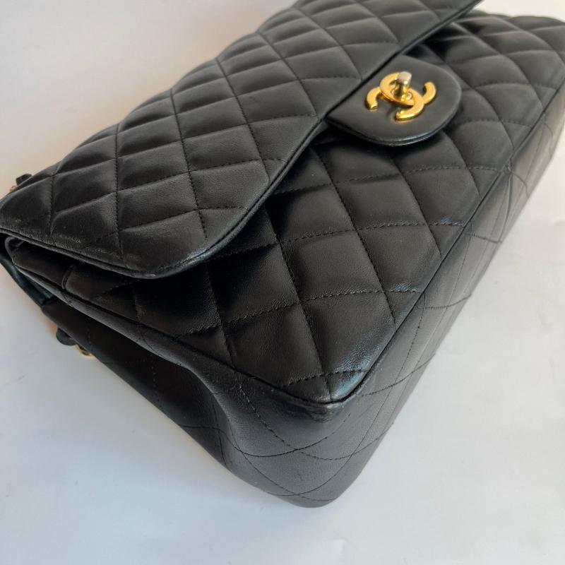 Chanel Classic Flap Jumbo Noir Cuir d'agneau Double rabat Ferrures dorées en vente 1