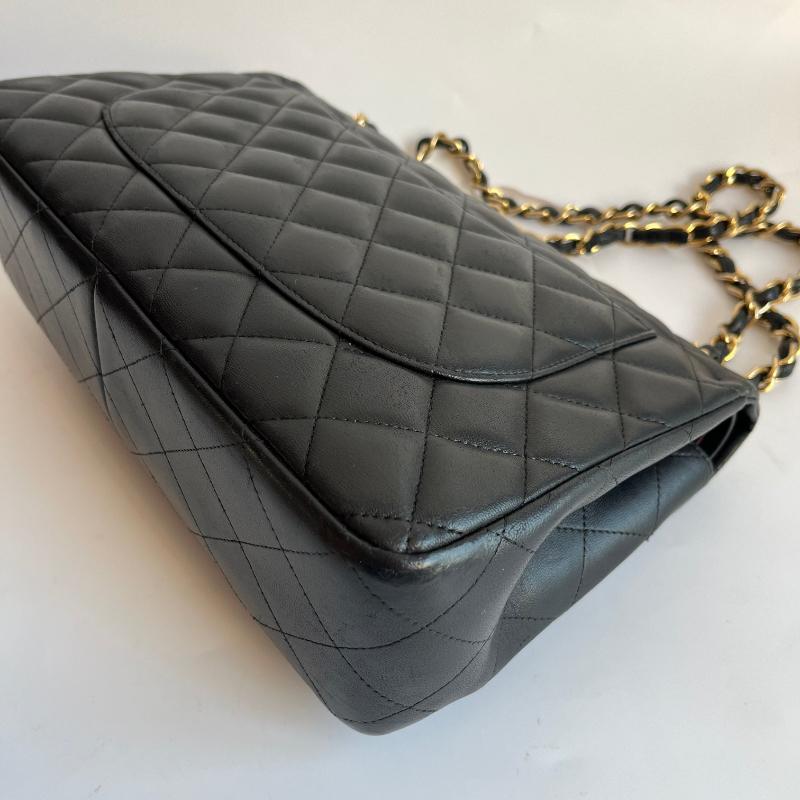 Chanel Classic Flap Jumbo Noir Cuir d'agneau Double rabat Ferrures dorées en vente 4