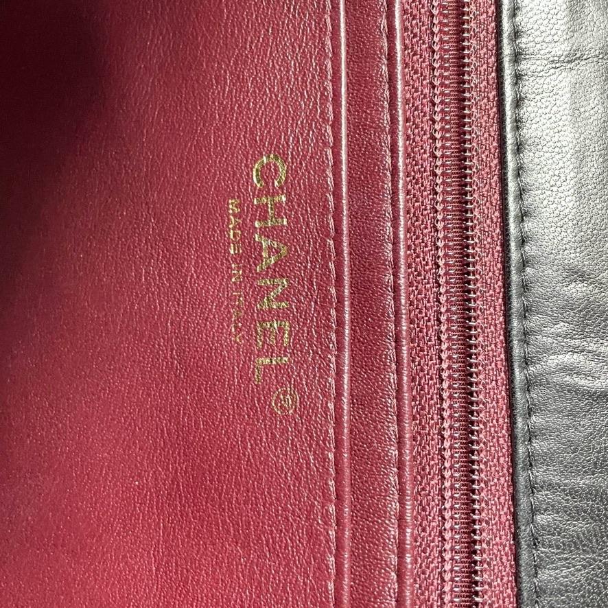 Chanel Classic Flap Jumbo Black Lambskin Leather Gold Hardware 8