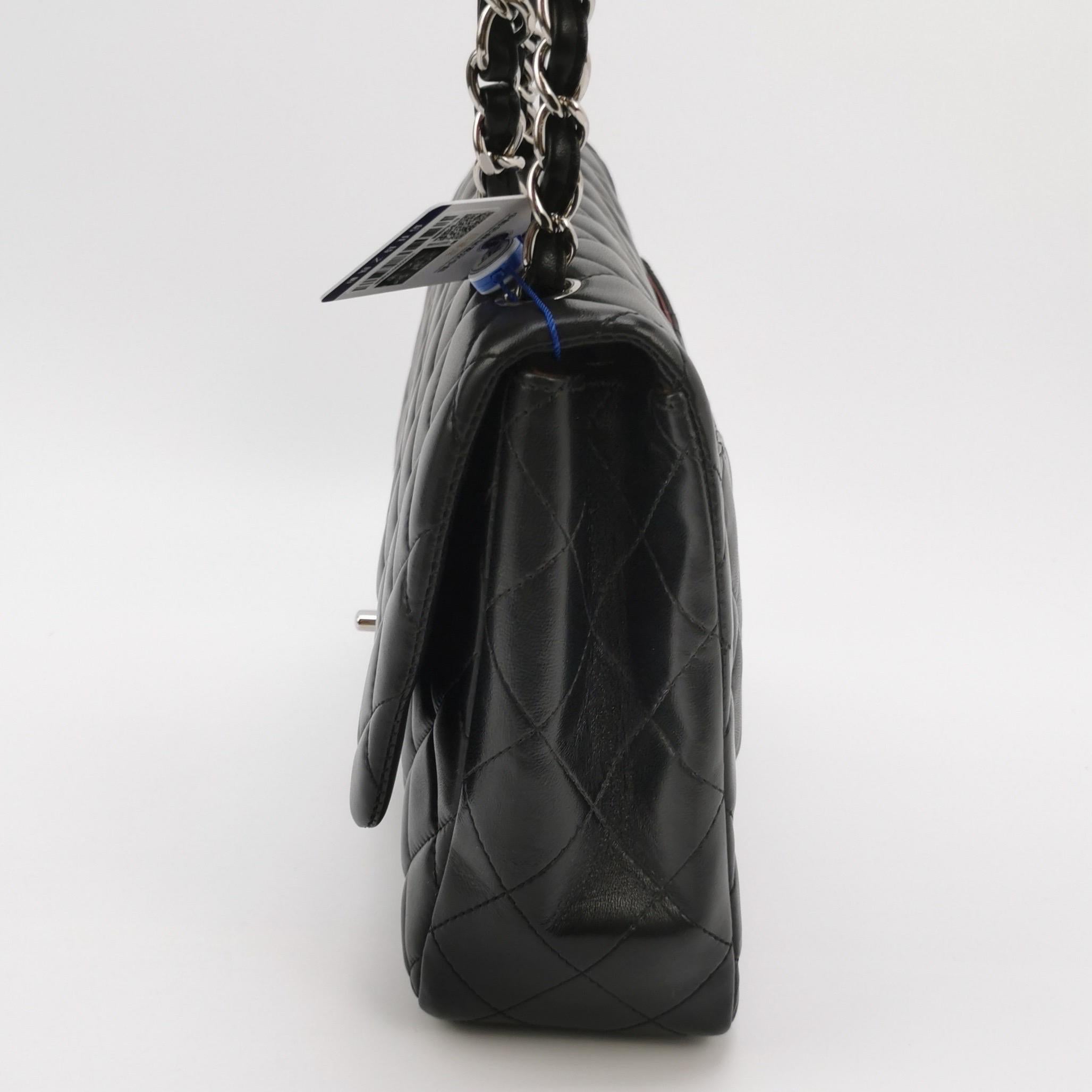 Women's Chanel Classic Flap Jumbo Black Lambskin Leather Single Flap with Silver Hardwar For Sale