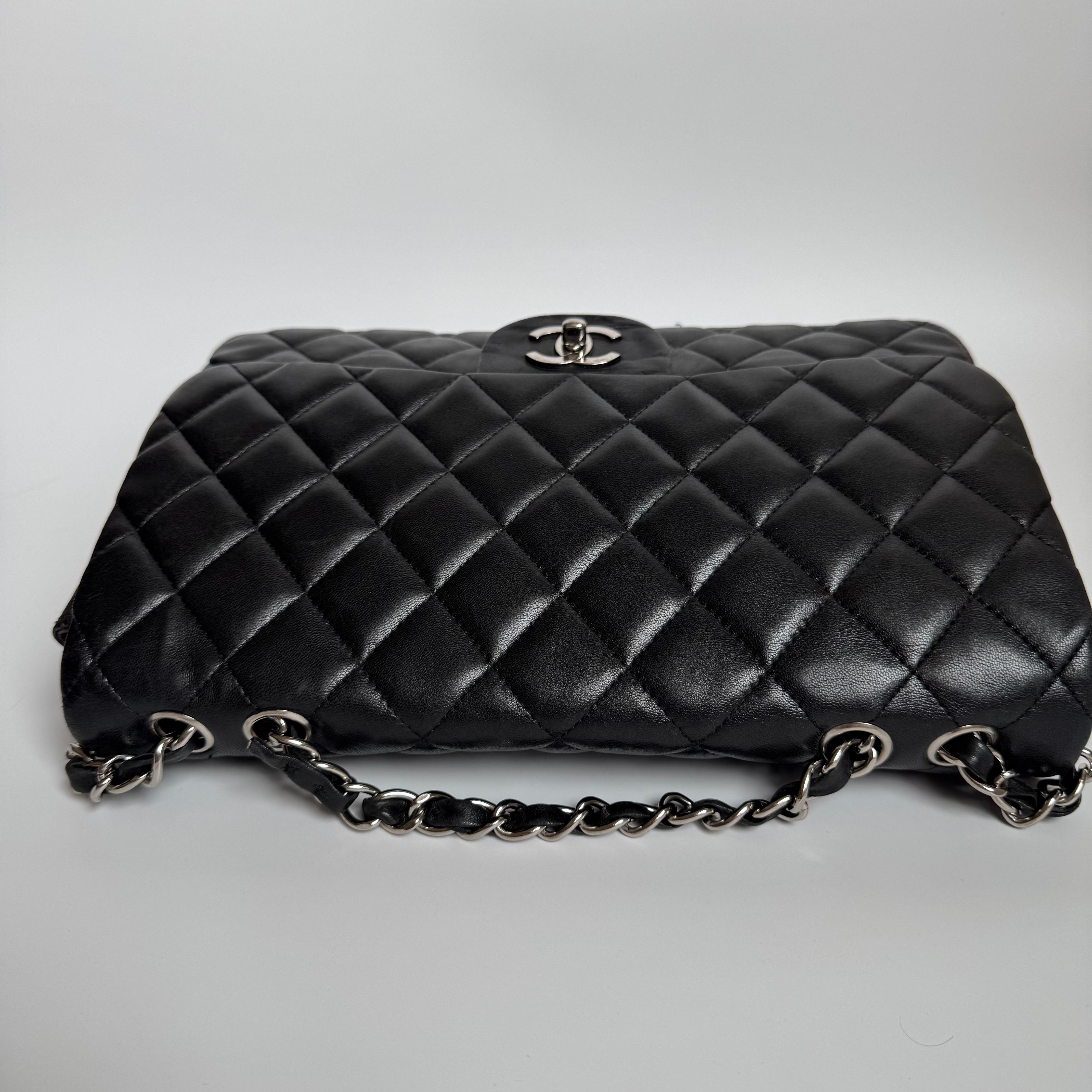 Chanel Classic Flap Jumbo Black Lambskin Leather Single Flap with Silver Hardwar For Sale 2