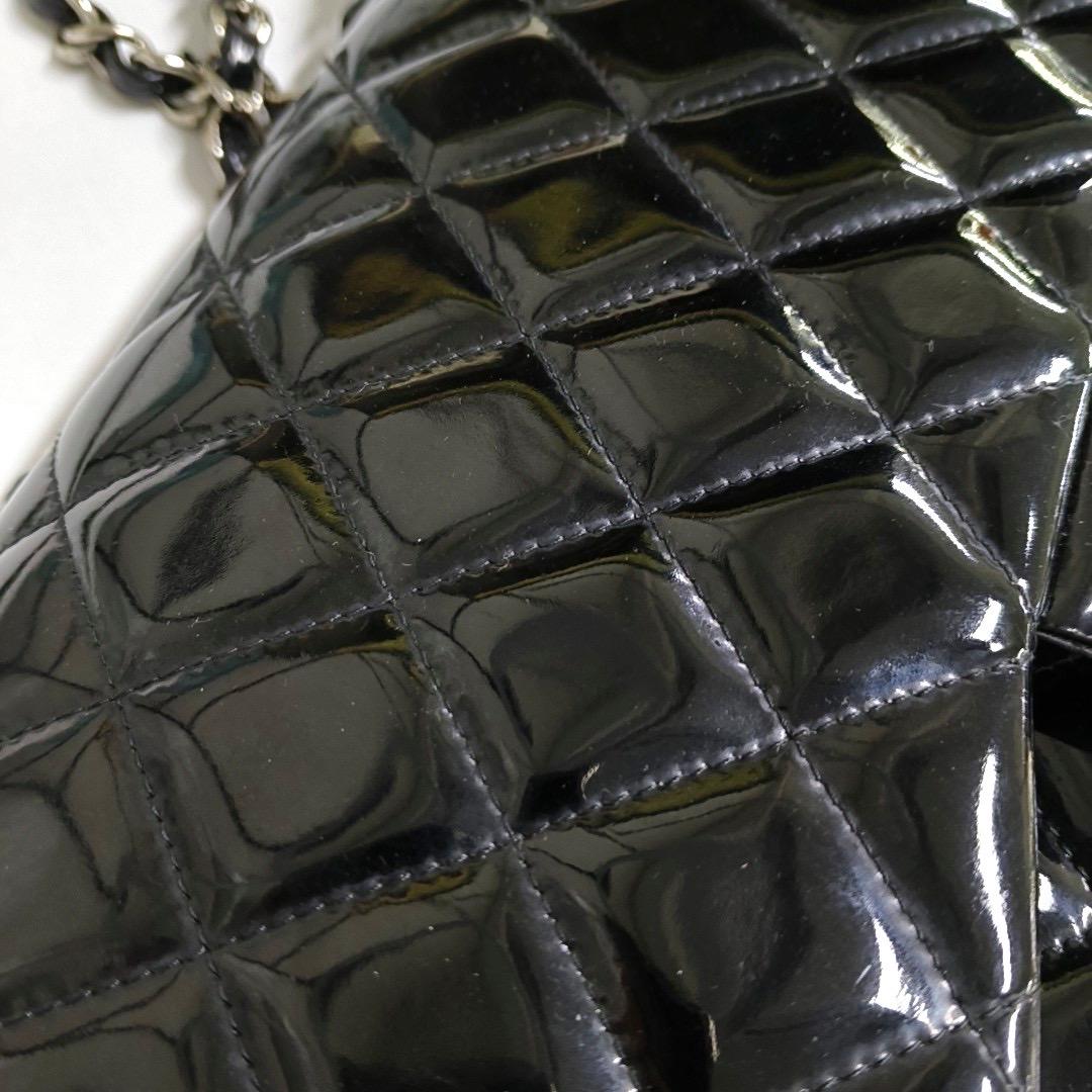 Chanel Classic Flap Jumbo Black Patent Leather Single Flap Silver Hardware en vente 5